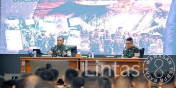 Dankodiklatad Bekali Pasis Dikreg LXVIII Seskoad Hadapi Tantangan Perang Modern
