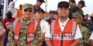 Demi Keselamatan Rakyat, Pangdam XIV/Hasanuddin dan Gubernur Sulsel Bangun Tanggul Sungai Rongkong