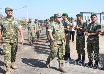 Pastikan Kesiapan Satuan, Wakasad Dampingi Menhan dan Wapang TNI Tinjau 3 Sat TP di Kodam IV/Diponegoro