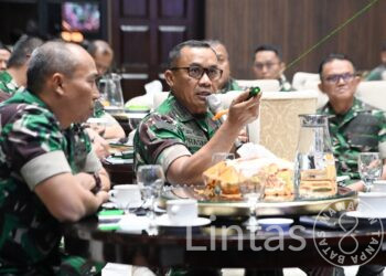Dankodiklatad Terima Paparan Pedoman Latihan Operasi Gerilya, Perkuat Peran Seluruh Kecabangan