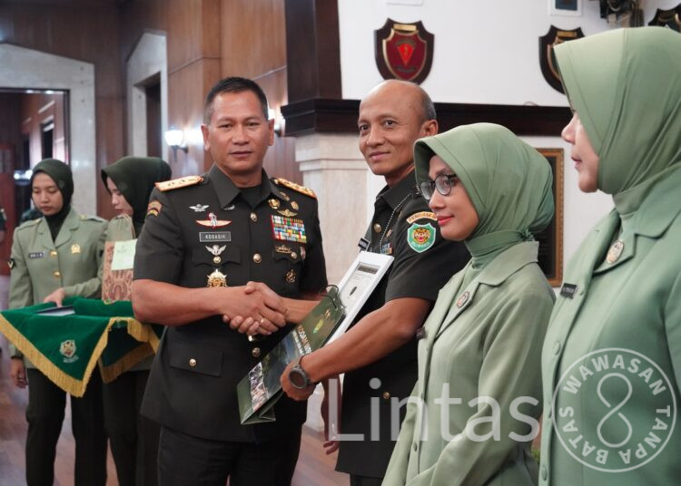 Tradisi Sertijab Pejabat KODAM III/Slw, Pangdam Tekankan Integritas dan Profesionalme