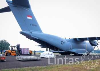 Hari ke-7 Pascagempa NTT, Lanud Halim Perdankusuma Terus Bersinergi dengan BNPB Salurkan Bantuan ke Wilayah Bencana