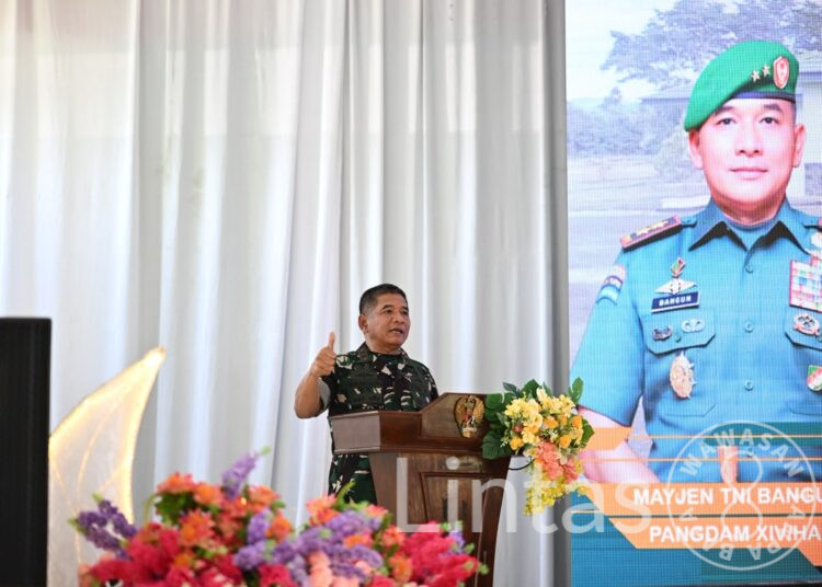 Kunker Ke Yon Armed 21/Kawali, Pangdam XIV/Hsn Kobarkan Semangat: “Jadikan Latihan Sebagai Kebutuhan, Bukan Beban!”