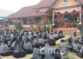Antusias! 379 Siswa SMAN 1 Kayan Hilir Terima Penyuluhan Satgas TNI