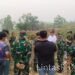 Satgas Karhutla TNI Buka Lahan Demplot Pupuk Organik Dari Limbah Sawit di Kayan Hilir