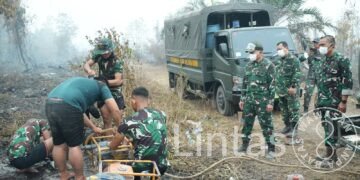 Kapendam XXII/Tambun Bungai Tinjau Karhutla di Jl. Tjilik Riwut Km 23, Palangka Raya
