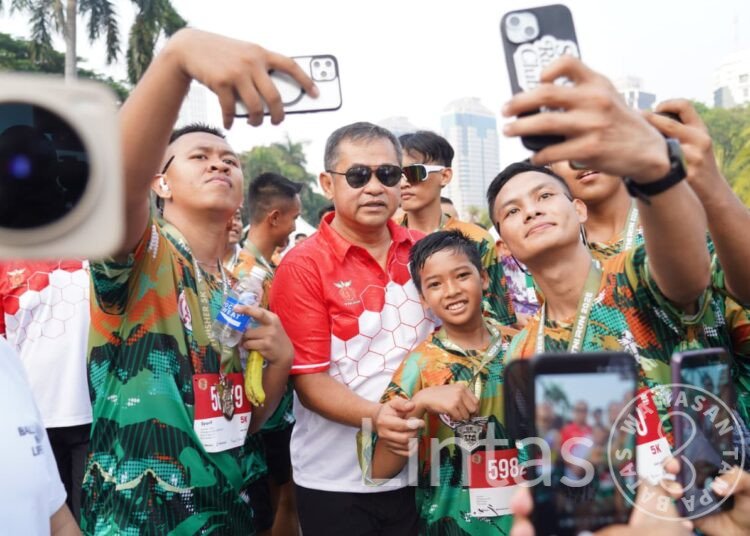 Ramaikan TNI Run 2026, Kasad Berbaur Bersama 12 Ribu Peserta