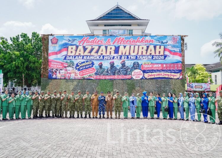 TNI Hadir Membawa Manfaat Ekonomi, Bazar Murah Semarakkan HUT ke-81