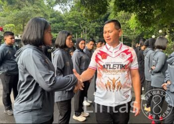 Pangdam III/Siliwangi Lepas Kontingen Karate Kodam III/Siliwangi untuk Berlaga di Kejuaraan Karate Piala Panglima TNI 2026