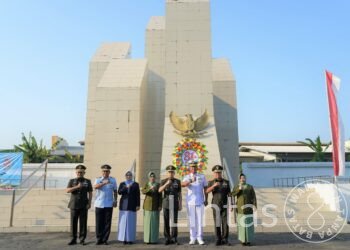 HUT ke-81 TNI, Kasdam XIV/Hsn Pimpin Ziarah untuk Kenang Jasa Para Pahlawan