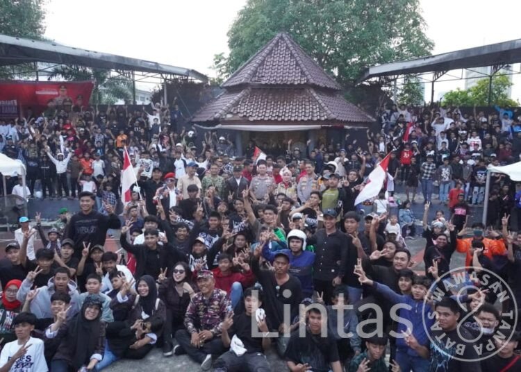 Satu Jalan, Satu Tujuan! Pangdam XIV/Hsn dan Kapolda Sulsel Satukan Pemuda untuk Makassar Damai