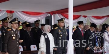 Kasdam III/Siliwangi Hadiri Upacara HUT Ke-81 TNI, Teguhkan Semangat TNI Kuat Bersama Rakyat