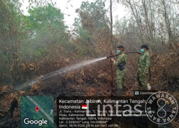 Satgas Karhutla Kodam XXII/TB Terus Lakukan Pemadaman di Palangka Raya