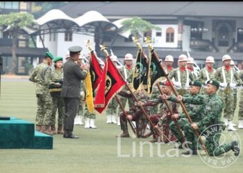 4 Satuan TNI AD Terima Samkaryanugraha, Kasad: Jadikan Pemacu Prestasi