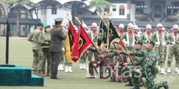 4 Satuan TNI AD Terima Samkaryanugraha, Kasad: Jadikan Pemacu Prestasi