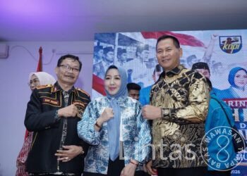PANGLIMA KODAM III/SILIWANGI MAYJEN TNI KOSASIH TERIMA ANUGERAH KNPI AWARD 2026, APRESIASI ATAS PENGABDIAN DAN KONTRIBUSI BAGI BANGSA